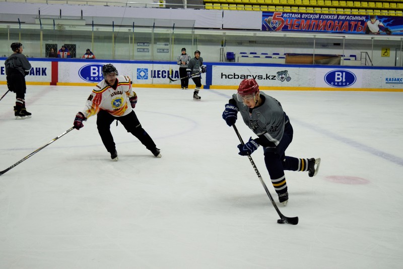 «Волки» обыграли «Атбасар» в первом матче серии 1/4 плей-офф