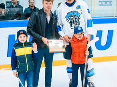 Матч открытия сезона АЛХЛ 2016-2017. ЛХК «BarysFans» - ЛХК «Койгельды»