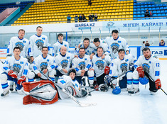 Матч открытия сезона АЛХЛ 2016-2017. ЛХК «BarysFans» - ЛХК «Койгельды»