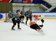 «Атбасар» - «Волки» 1:4. Сезон АЛХЛ 2017-2018, 1/4 плей-офф