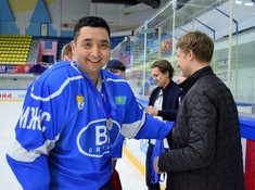 Награждение призеров дивизиона «Дебютант» сезона АЛХЛ 2017-2018