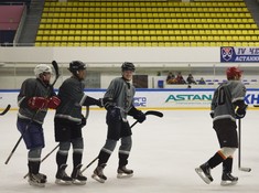 «Легенды 70» - «Волки» 1:7. Сезон АЛХЛ 2016-2017