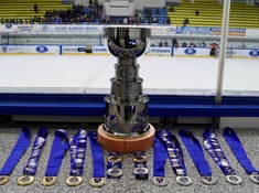 Награждение обладателей Кубка АЛХЛ 2016-2017 в дивизионе «Дебютант»